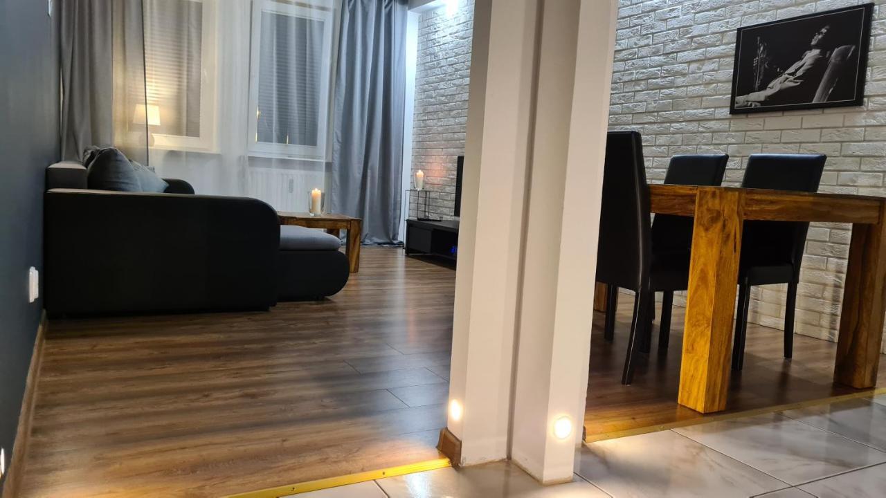 Mieszkanie Przy Deptaku Swinoujscie Exterior foto