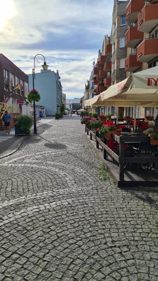 Mieszkanie Przy Deptaku Swinoujscie Exterior foto