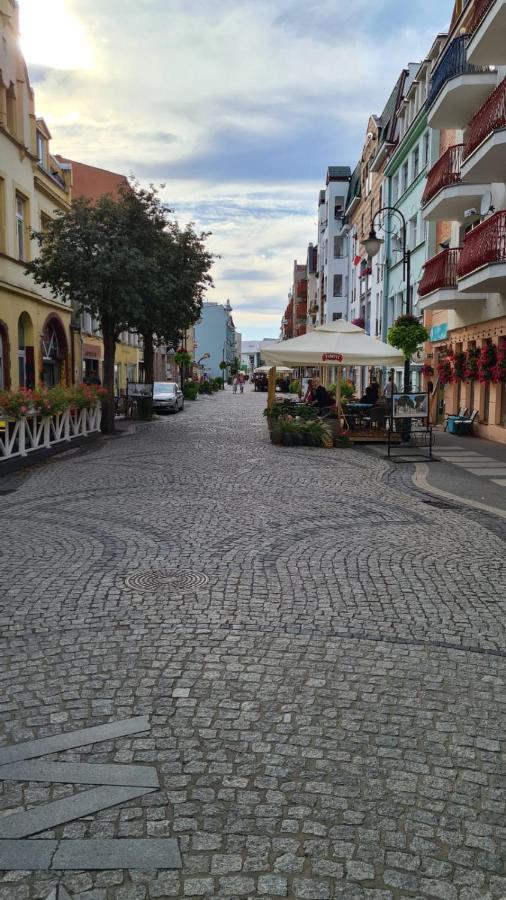 Mieszkanie Przy Deptaku Swinoujscie Exterior foto